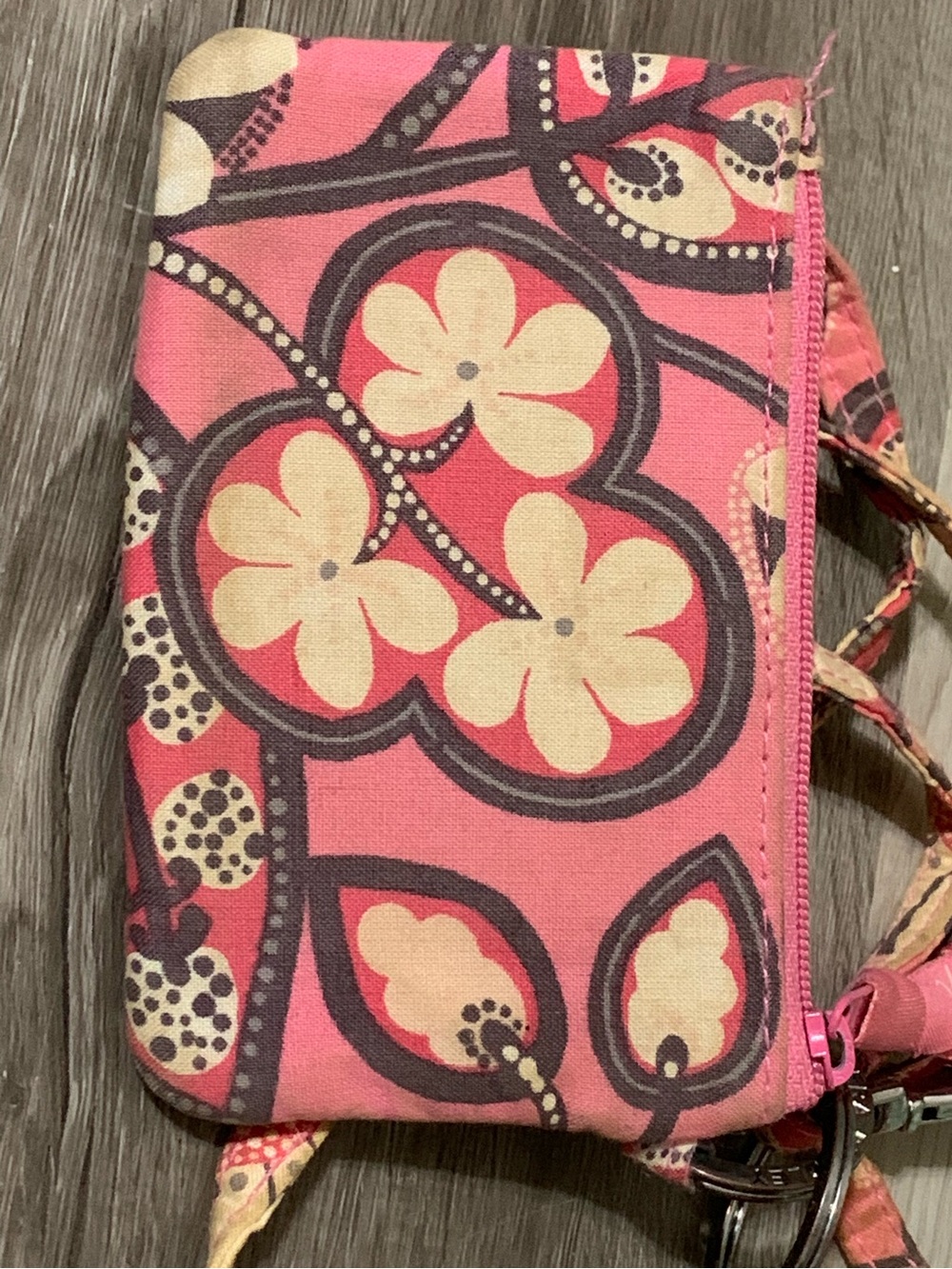 ❤️ Vera Bradley Blush Pink Zip ID Case Floral Wallet with Lanyard - Picture 2 of 5